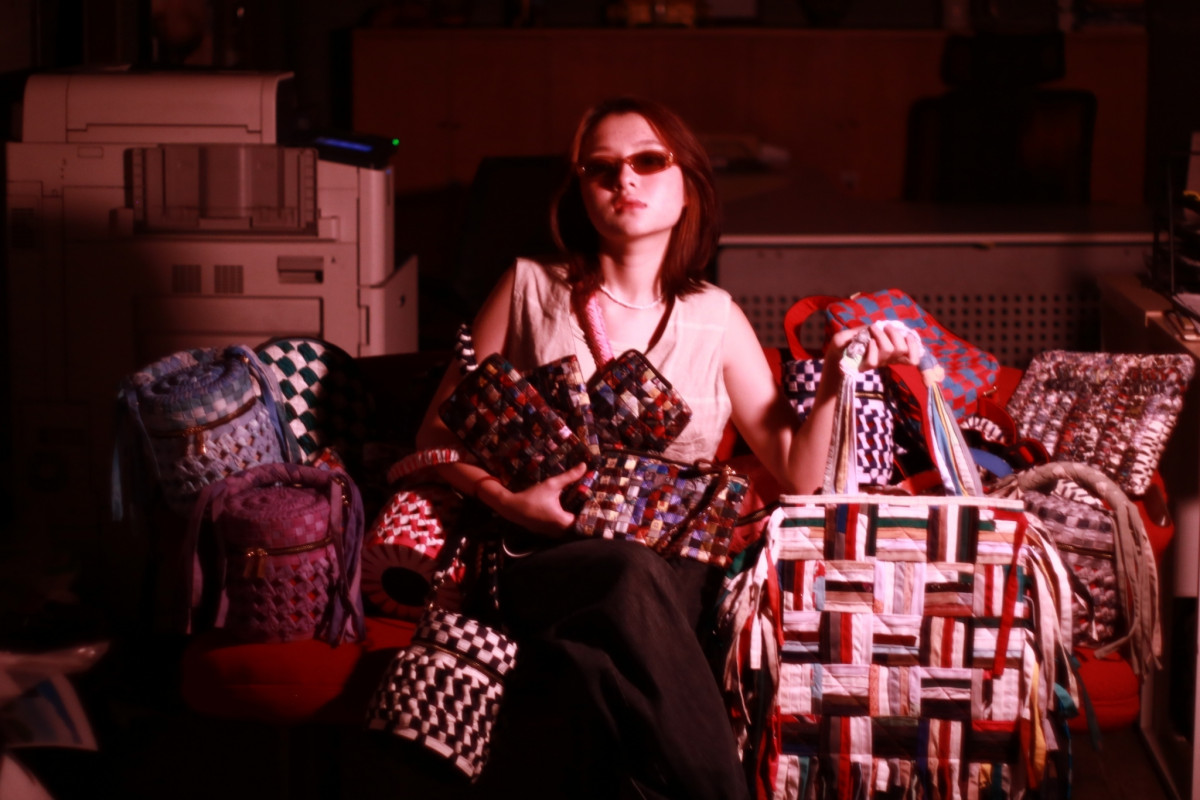 กระเป๋าและสินค้าแฟชั่น (Lifestyle Products)